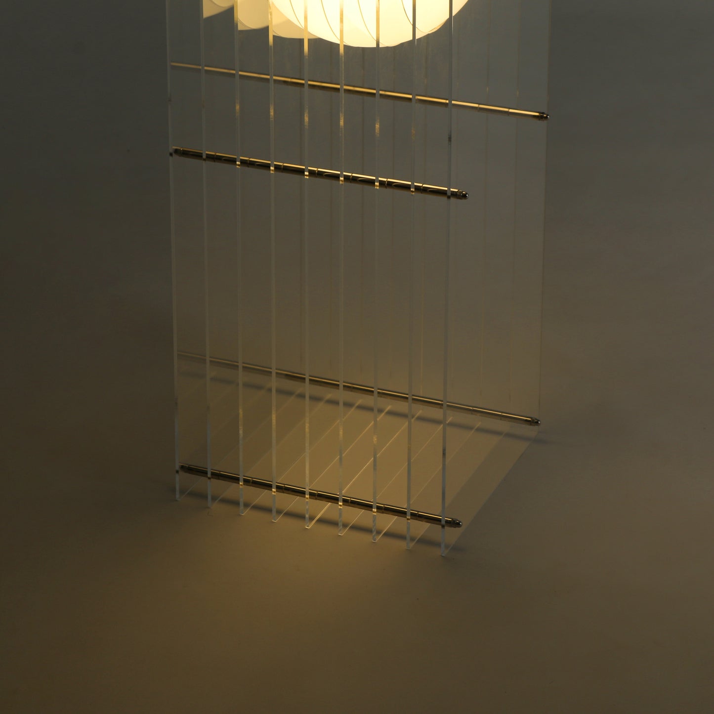 Lớp big rectangle in clear acrylic CE