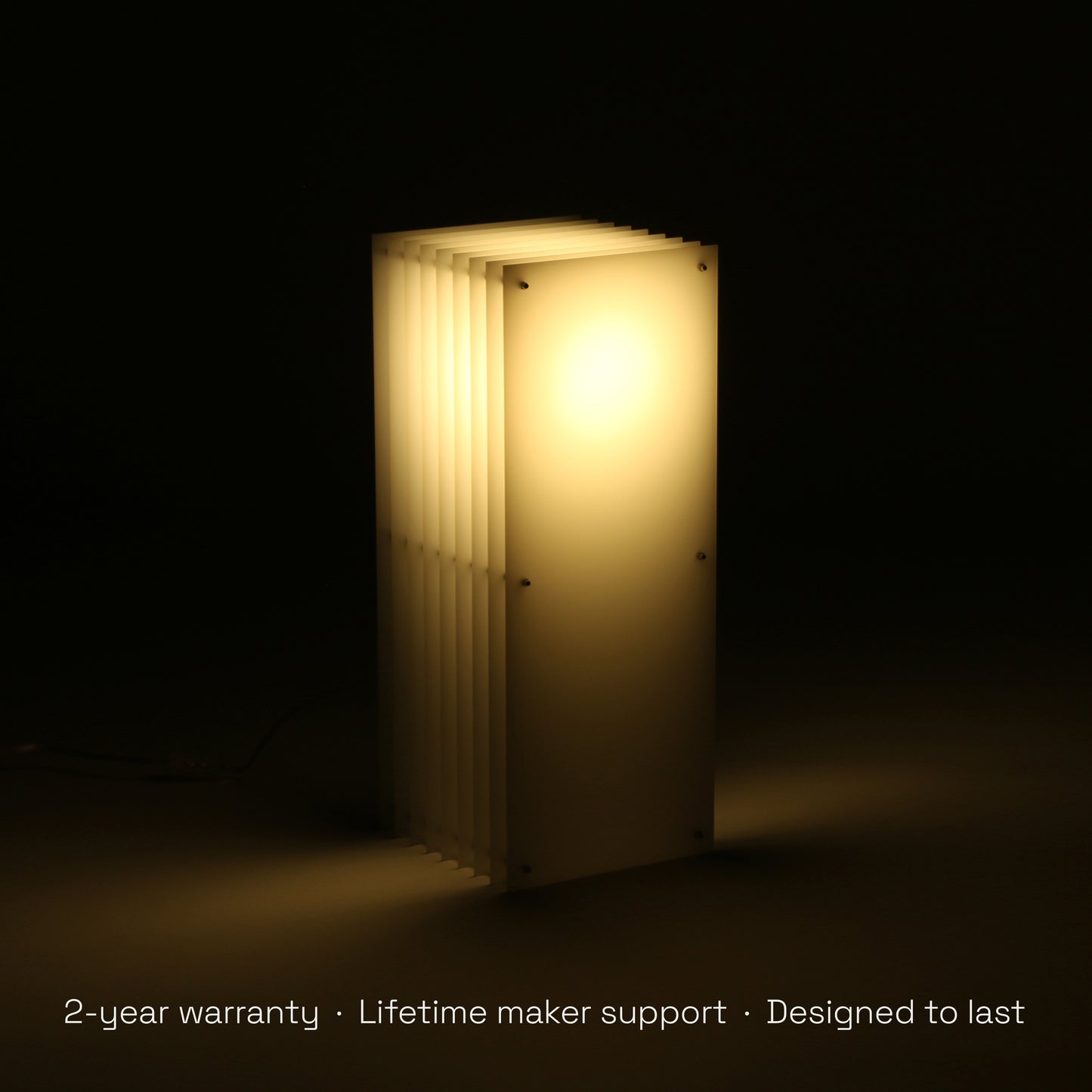 Lớp big rectangle in milky acrylic CE