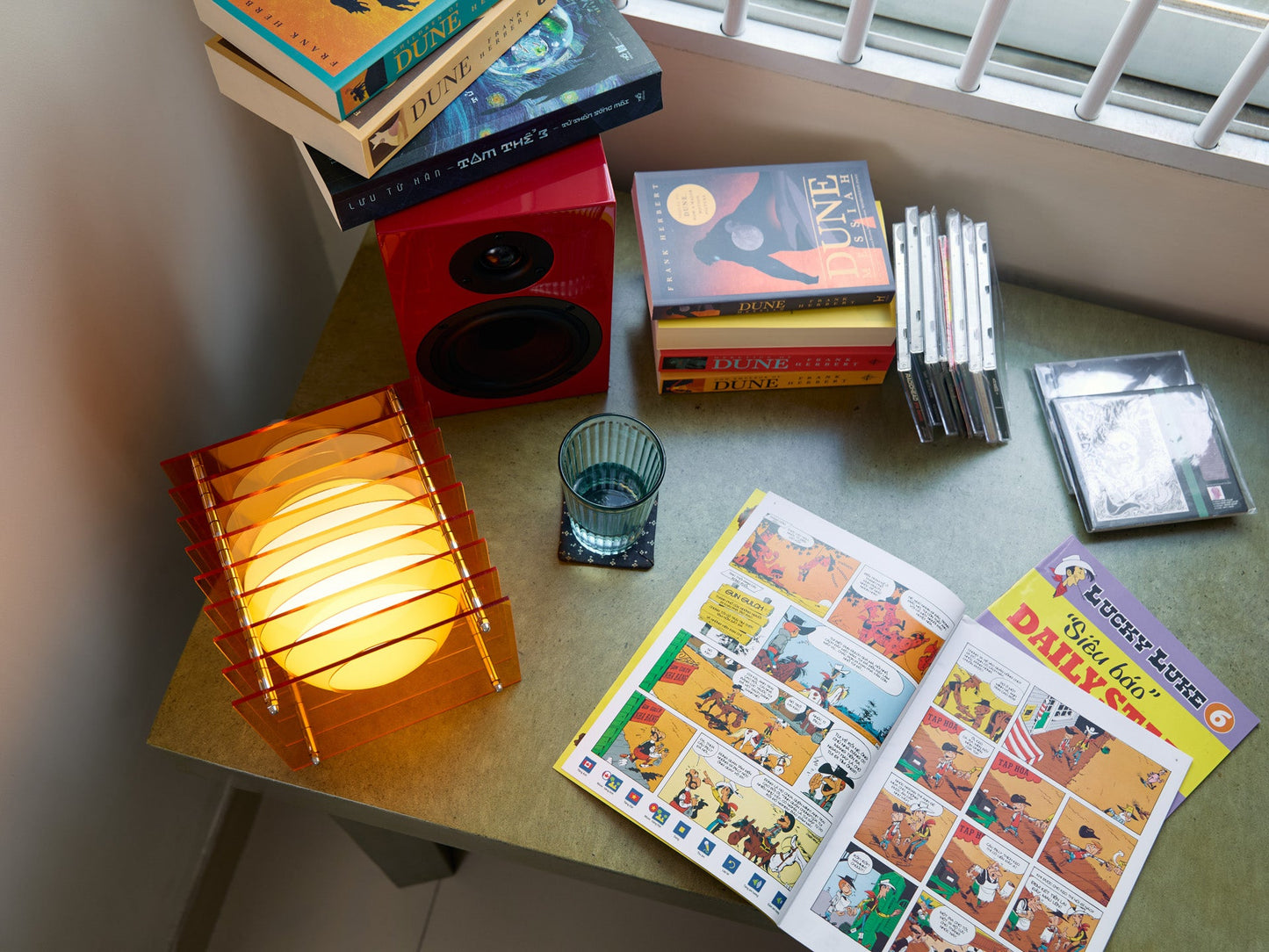 Lớp small square in orange acrylic CE