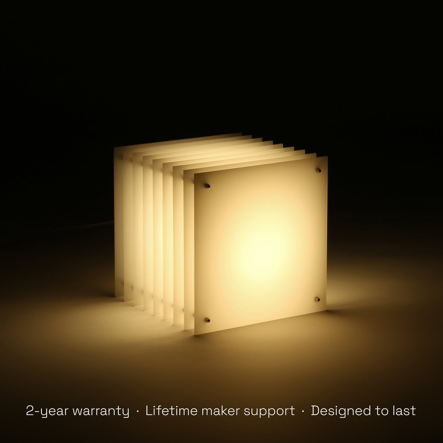 Lớp big square in milky acrylic CE