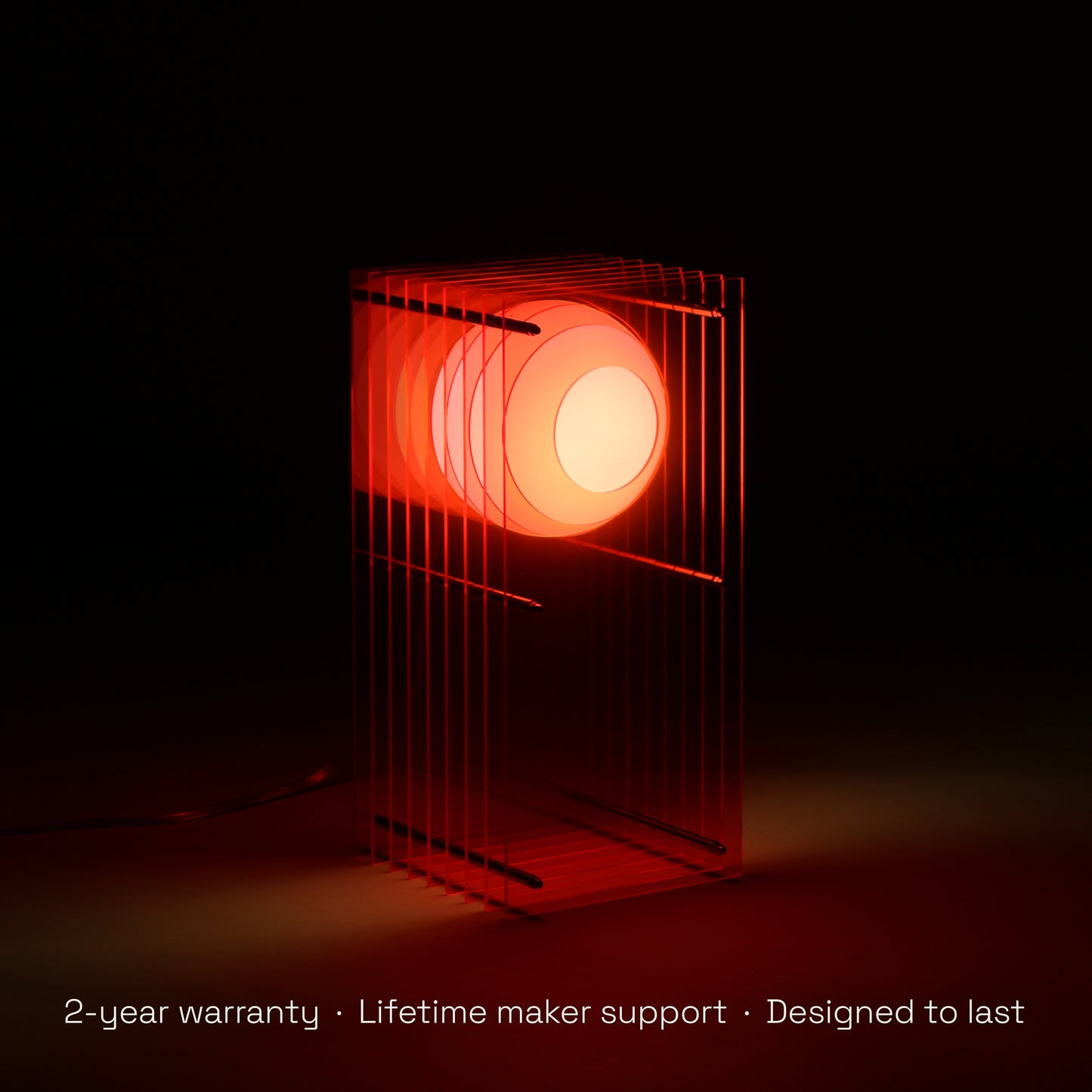 Lớp small rectangle in electric pink acrylic CE