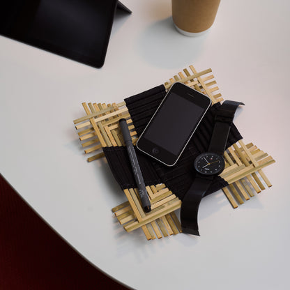 Đan Catch-all in black